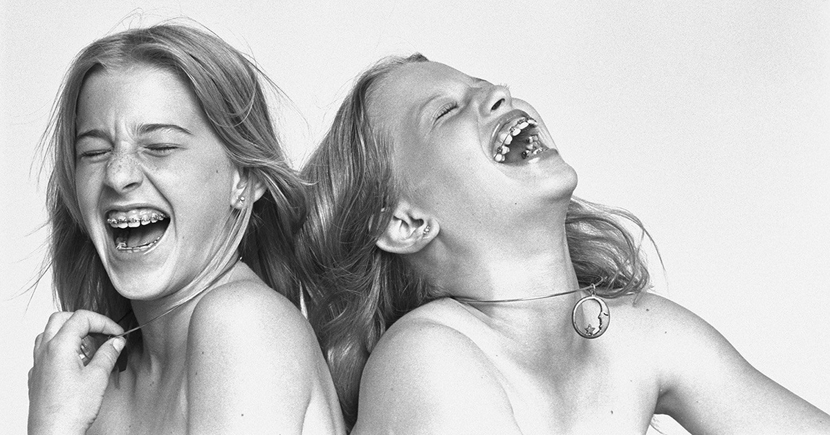 COMME des GARÇONSもキャンペーンで使用したジム・ブリットの写真