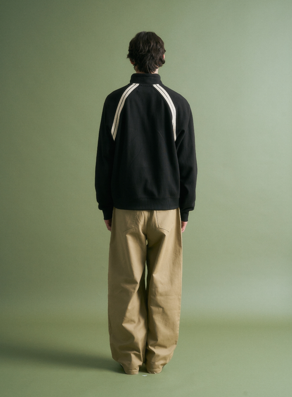 Lawton Half Zip-up Sweatshirt - Black | ファッション通販サイト NUGU