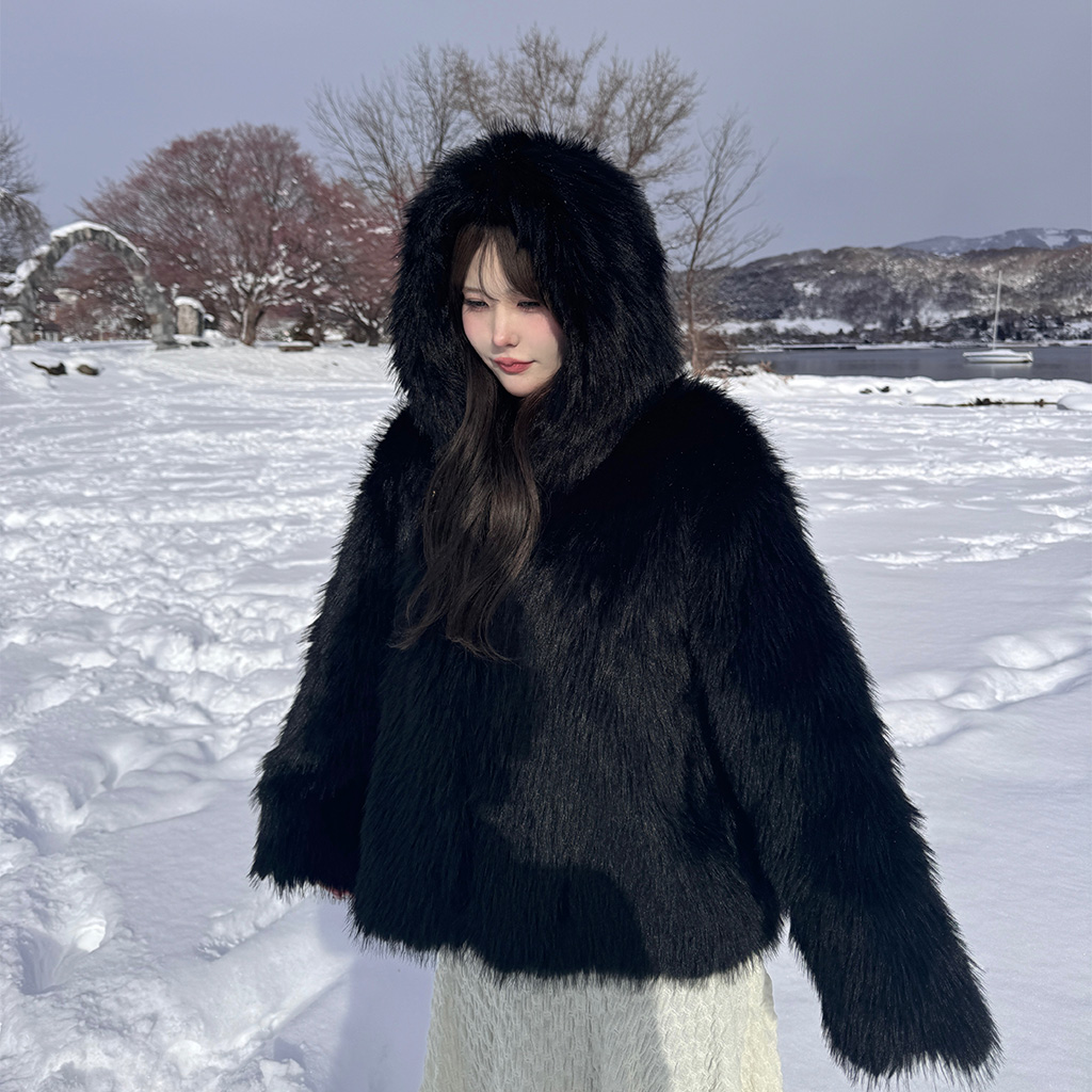 ファーフードジャケット | ファッション通販サイト NUGU