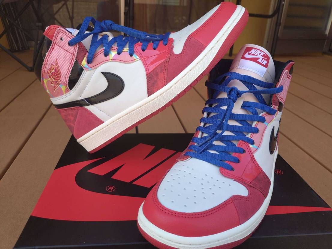 スパイダーマン × ナイキ エアジョーダン1 ハイ OG SP 
