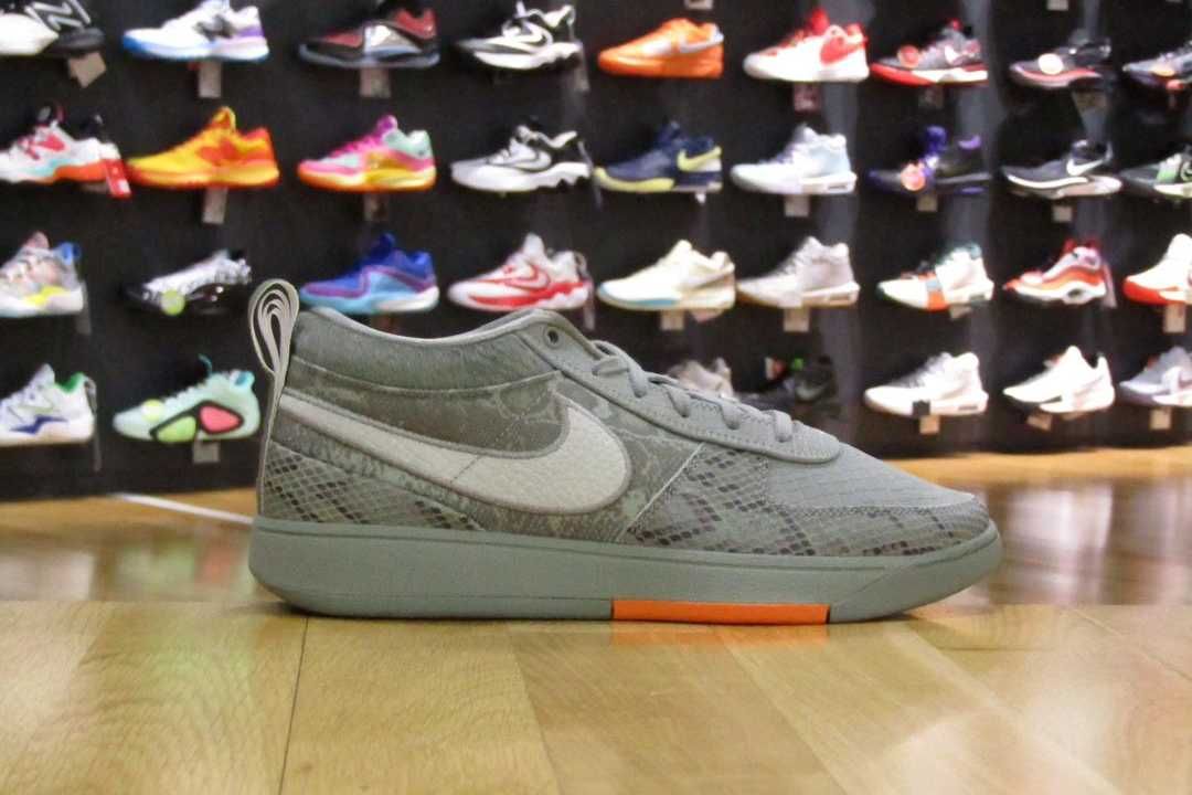 4/25発売｜Nike Book 1 EP PRM 