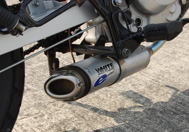ホワイトブロス製 FTR223 MC34 フルエキダウンマフラー ホンダスパトラ