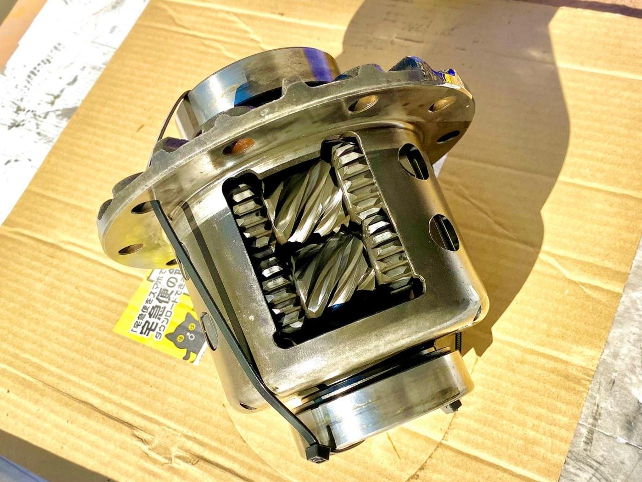 トヨタ(純正) トルセンLSD のパーツレビュー | ハイラックスサーフ(お