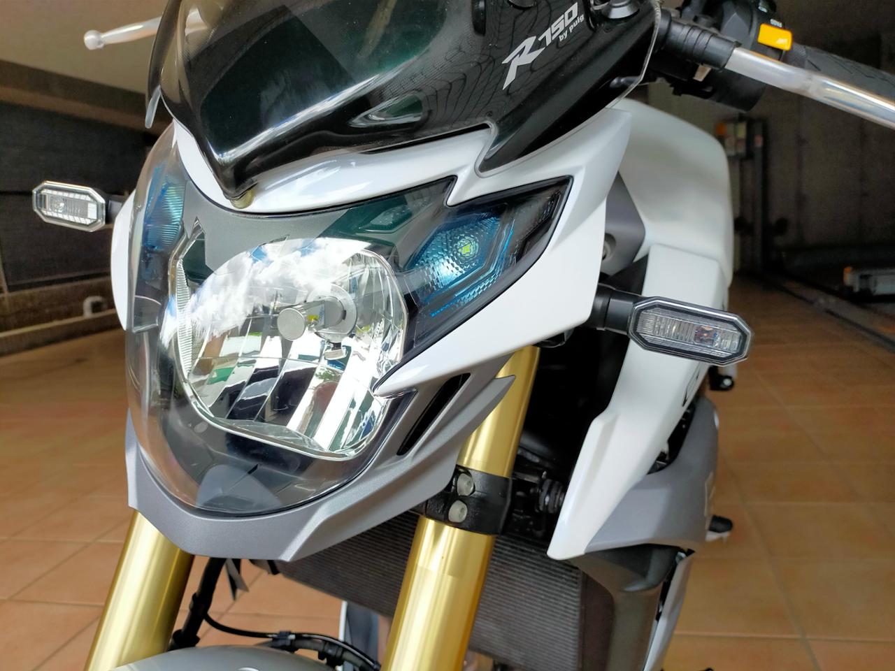 スズキ GSX-8S 純正オプション LEDターンシグナル のパーツレビュー