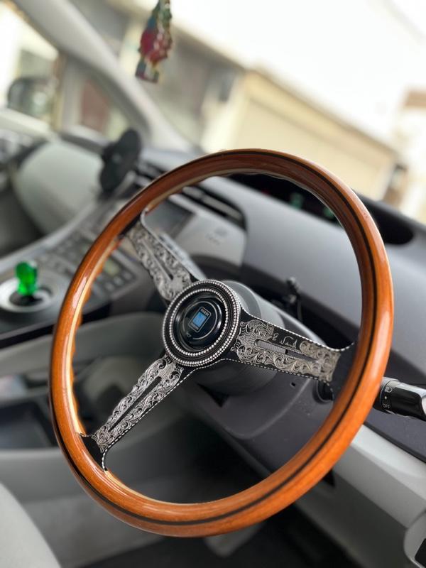 NARDI CLASSIC WOOD ウッド＆ブラックスポーク のパーツレビュー