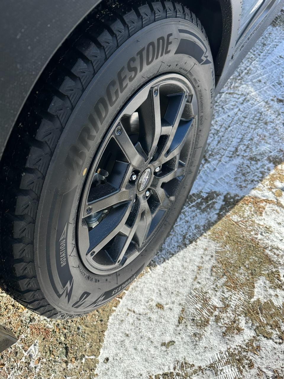 スバル(純正) スバル純正アルミホイール のパーツレビュー | クロス