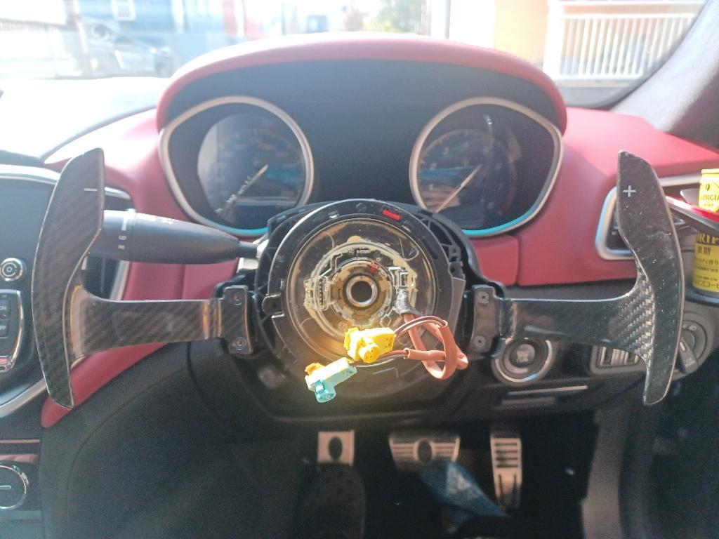 マセラティ純正? カーボンパドルシフト のパーツレビュー | ギブリ