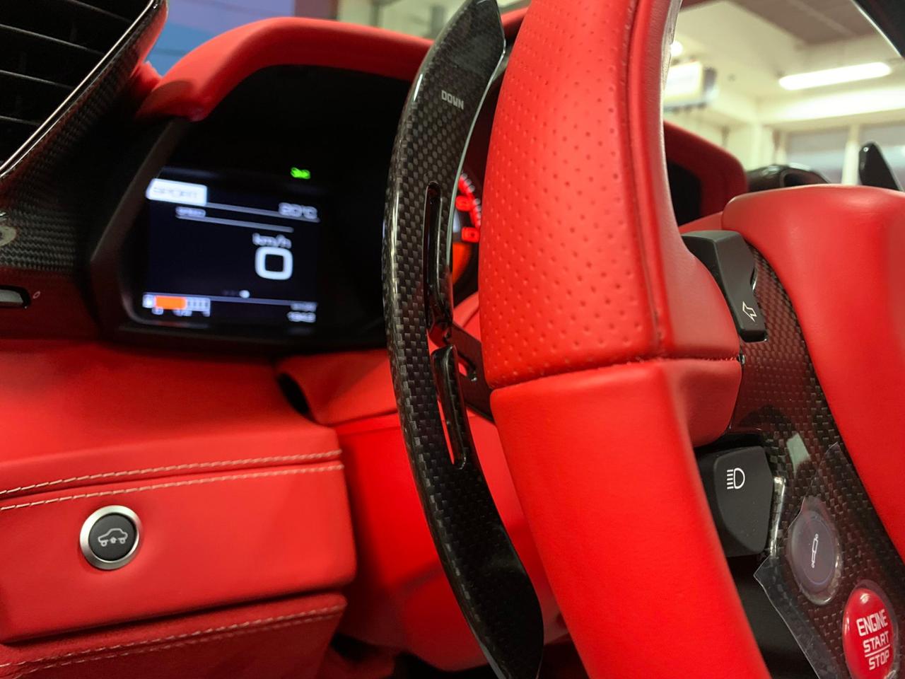 フェラーリ(純正) GENUINEカーボンファイバーF1レーシングパドルシフト