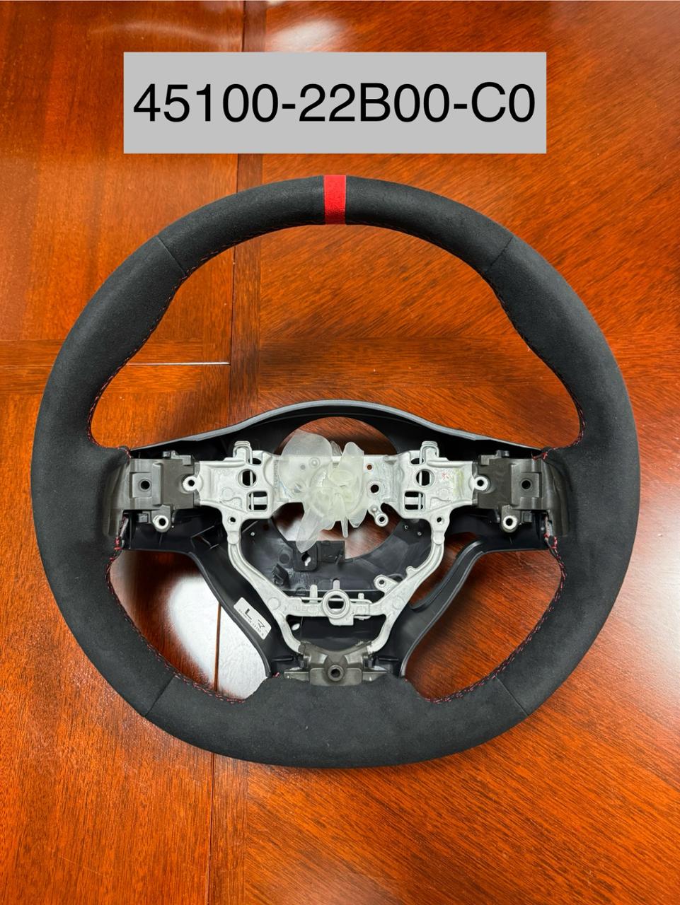 トヨタ(純正) ステアリング ハンドル マークX GRMN用 のパーツレビュー
