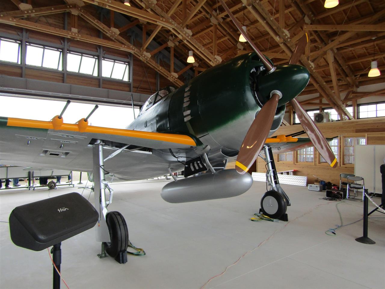 免活に!!高線量‼南砺ペグマタイト(64) 【公式通販】