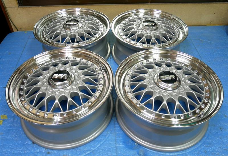 BBS-RS15インチ114.3-4H～100-4Hピッチ加工軽四用＆オフセット加工から