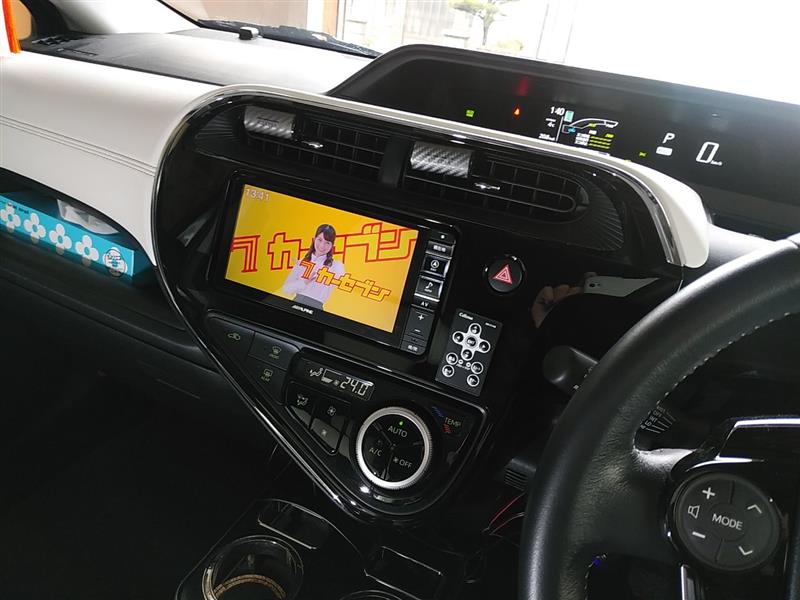 トヨタ、アクア。【アルパイン】車種専用チューニング対応カーナビ