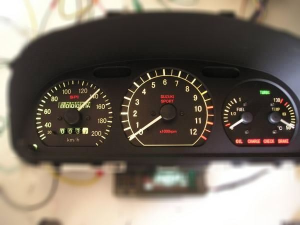 スズキ カプチーノMT車 メーター類 Km/h x1000rpm L表示 スズキ