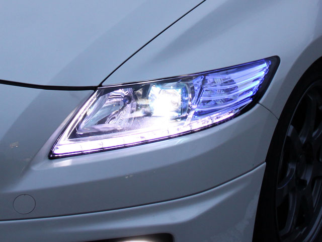 ヘッドライトポジション白色化＋オマケ（ホンダ CR-Z・ZF）by tochigi