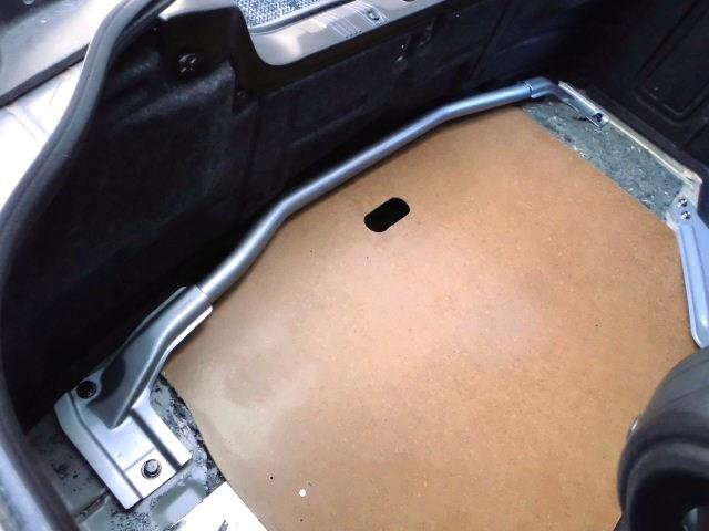 S15トランクバー取り付け（日産 スカイライン・R34）by ukyo34 - みんカラ