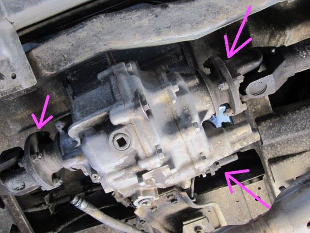 JA11のトランスファーを分解してみよう①（スズキ ジムニー・JA11