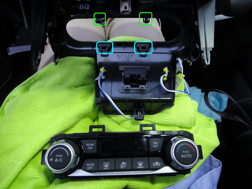 C27】エアコンパネルLED打ち換え（日産 セレナハイブリッド・C27）by