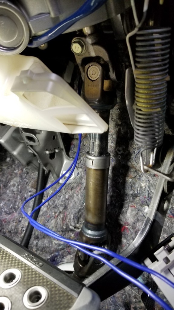 インタミシャフト交換みたいな(^o^)/（トヨタ エスティマ・50系）by