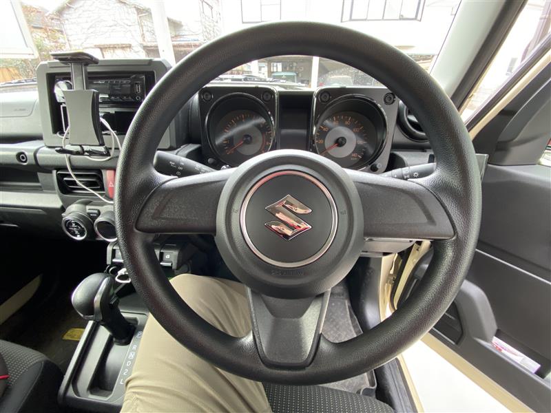 スイフトスポーツ用レザーステアリング取付（スズキ ジムニー・JB64W