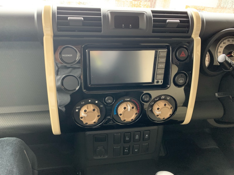 手始めにエアコンノブ交換から（トヨタ FJクルーザー・GSJ15W）by