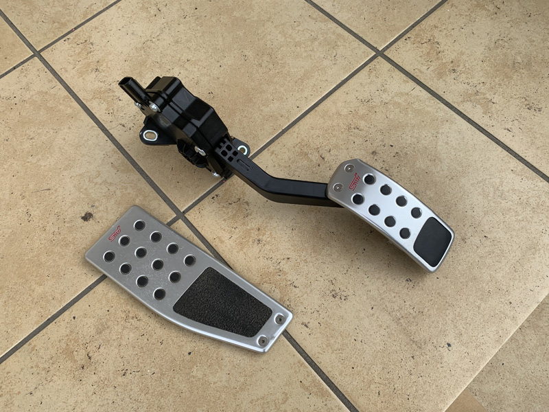 STIペダル（スバル フォレスター・SK）by とらちょこ - みんカラ