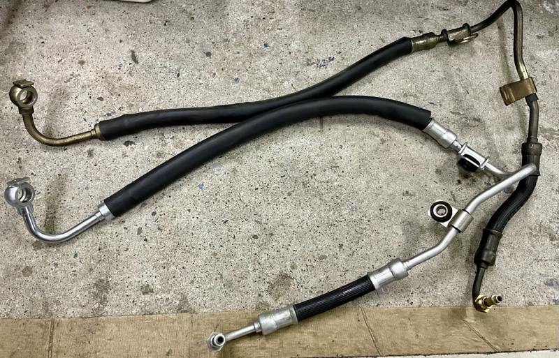 パワステホース交換（三菱 デリカスペースギア・PxxW）by youcancan