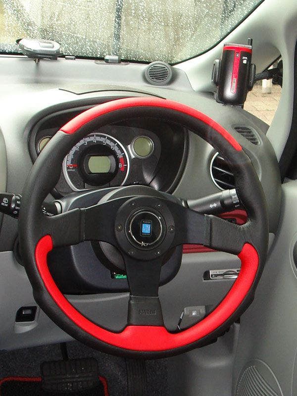 Leader ブラック/レッドレザー＆ブラックスポーク NARDI(ナルディ)の