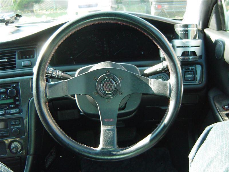 MODENA momo(モモ)のステアリングの口コミ・パーツレビュー｜みんカラ