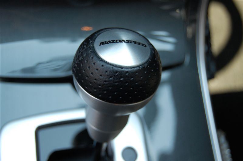 シフトノブ(アルミ/レザー) MAZDASPEED(マツダスピード)のシフトノブの