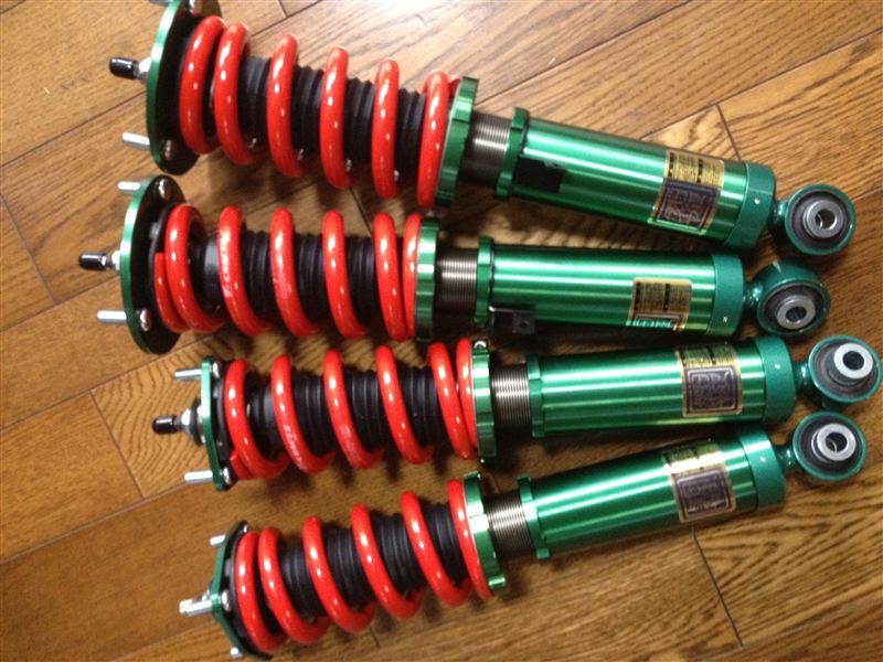 日正タイヤ ワンオフ車高調 日正タイヤ(ニッショウタイヤ)の車高調