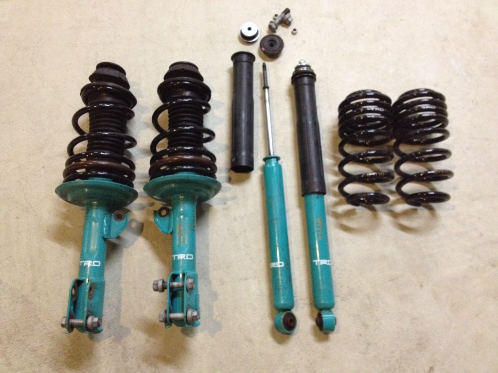 TRD ワンメイクレースサスペンションセット のパーツレビュー | アクア