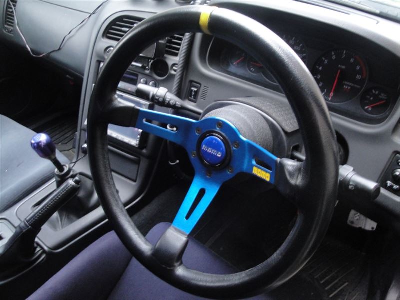 momo 34パイ ディープステアリング のパーツレビュー | スカイライン