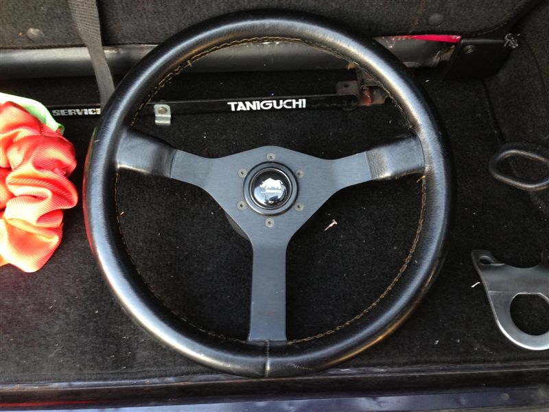 スズキ(純正) ジムニーJA11 オプションMOMOステアリング のパーツ