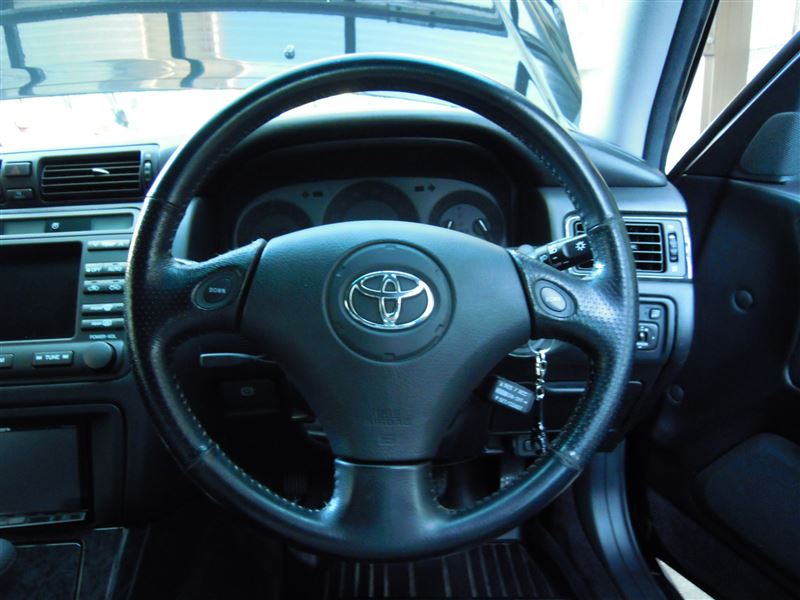 トヨタ(純正) 3本スポークレザーステアリング(ディンプル加工グリップ