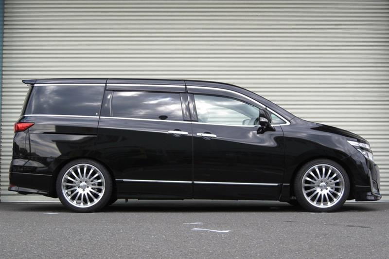 TEIN FLEX Z エルグランド PNE52 のパーツレビュー | エルグランド