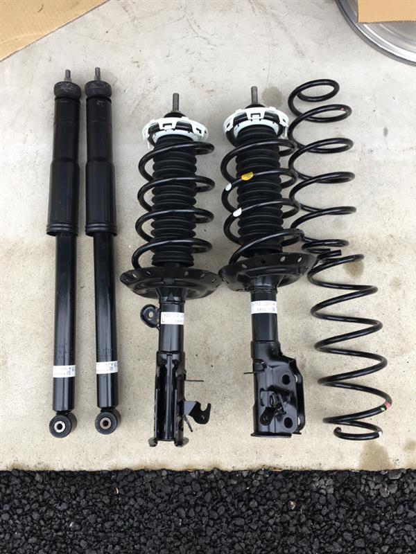ホンダ(純正) GE8サスペンション一式 のパーツレビュー | フィット