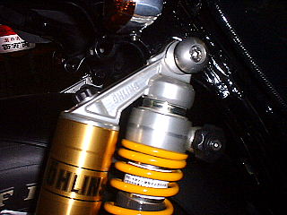 OHLINS フルアジャスタブルリヤサスペンション のパーツレビュー | V