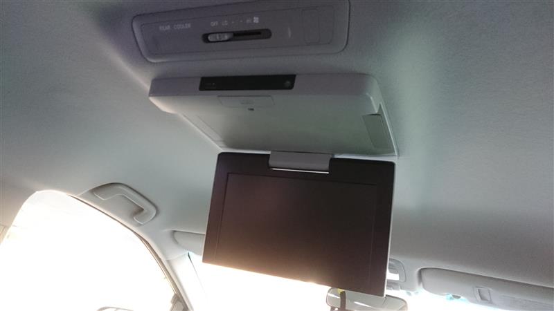 トヨタ(純正) 11型フリップダウンモニター のパーツレビュー