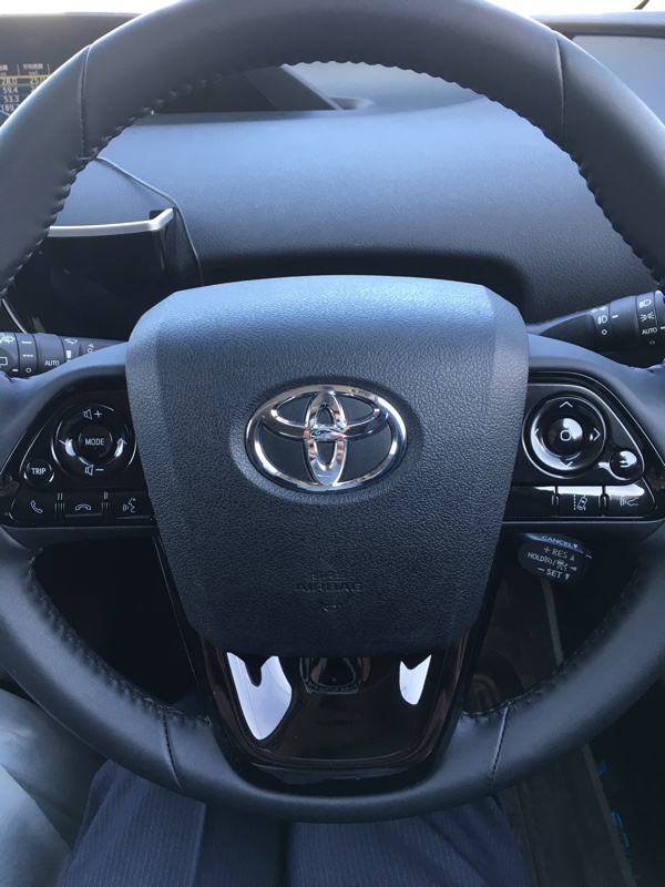 トヨタ(純正) ステアリングスイッチ のパーツレビュー | プリウス(はい