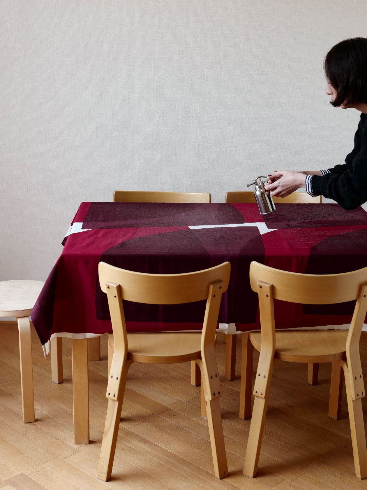 SCOPE Slowpe Slice ワイン　210cm テーブルクロス 予約〉Slowpe Slice ワイン | scope