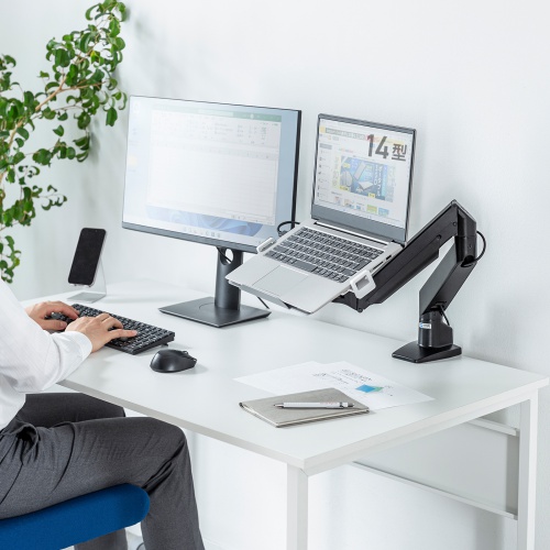 MR-VESA15【モニターアーム用ノートパソコントレー】モニターアームに