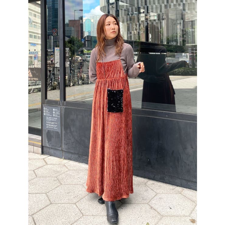 バックデザインベロアキャミワンピース[品番：MKSW0053202]｜Ungrid