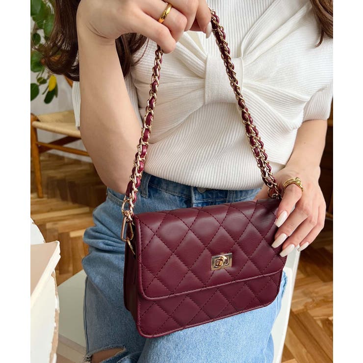 フェイクレザーキルティング チェーンショルダーバッグ[品番