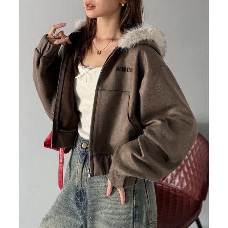 mily bilet】ふわっと華やか、羽織って甘辛♪フードファー付き