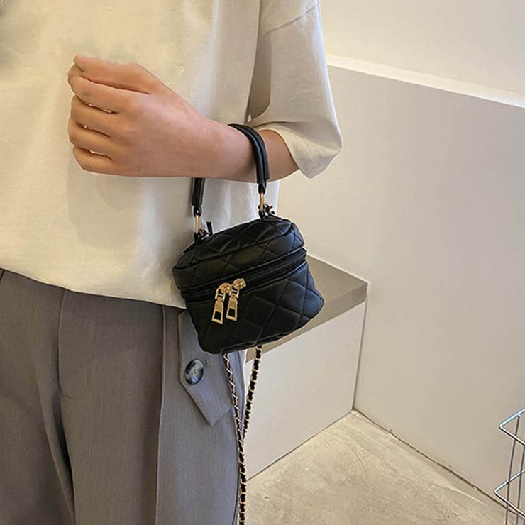 キルティングショルダーバッグ ミニバッグ[品番：AGCW0003764