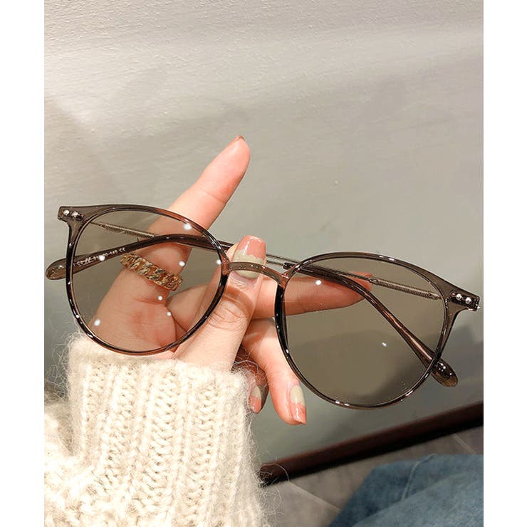 日当たると色が変わる。1本2役UV調光ボストン眼鏡/サングラス[品番