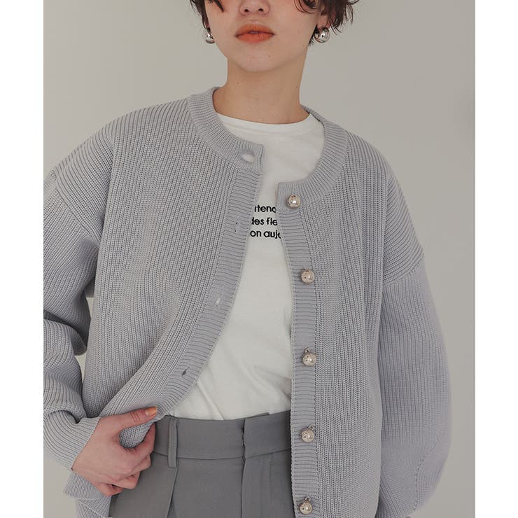 シルバー釦クルーネックニットカーディガン[品番：TV000017286