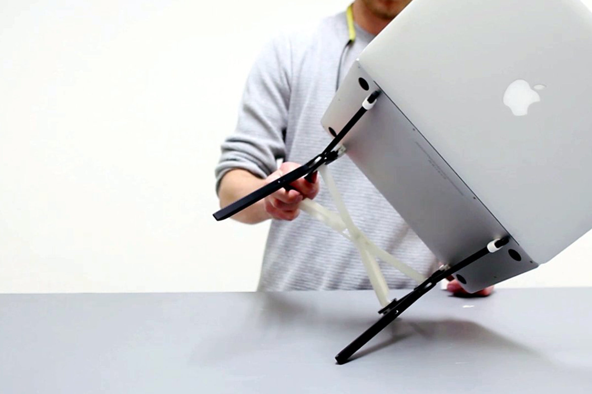 The Roost Laptop Stand Review – Rushfaster Australia