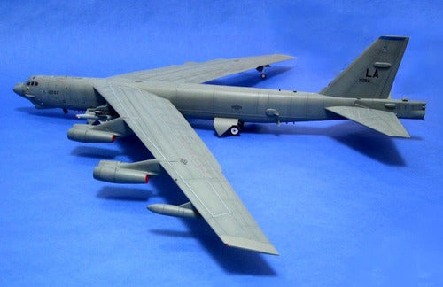 Italeri B-52G Stratofortress 1:72