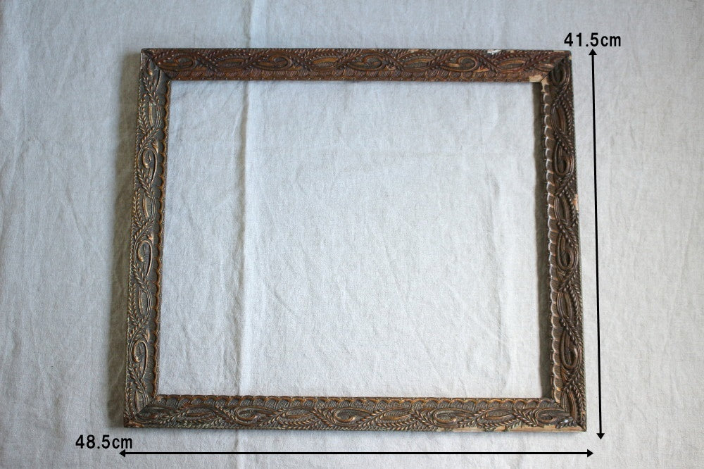 麦のような彫り模様が素敵なフレーム（41.5x48.5cm） フランス